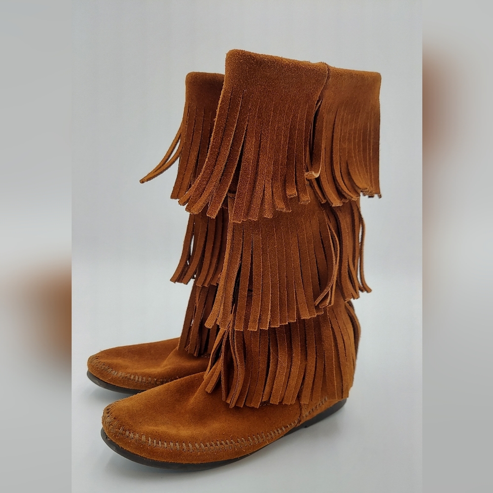 Minnetonka 3 layer fringe mocs moccasin sz 6 womens